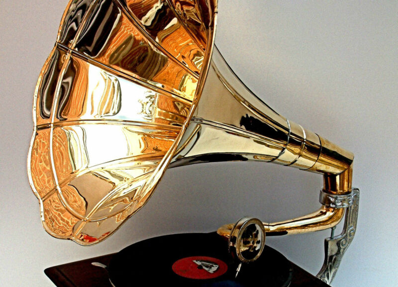 Vintage Gramophone Player 78 rpm Phonograph